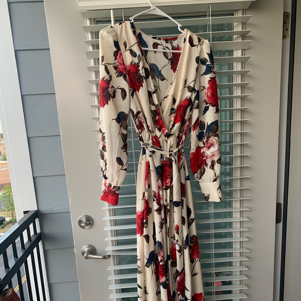 Floral Cream Maxi Dress